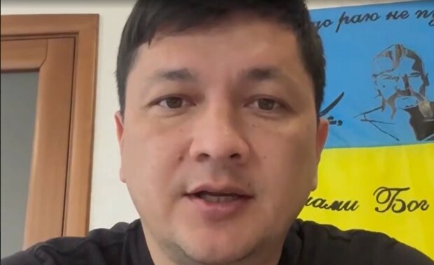 Допомагає у всьому: Кім у незвичайній уніформі показав, як бореться зі стресом.